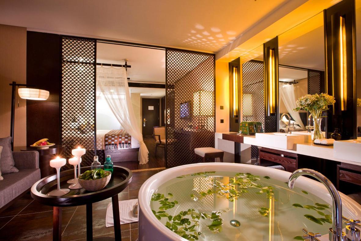 Ssaw Boutique Hotel Hangzhou Xiaoshan City Center Dış mekan fotoğraf